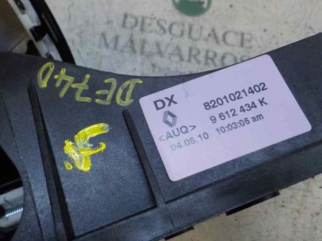 8201021402 RENAULT Palanca de cambios  en stock Córdoba
