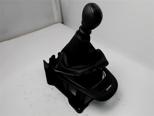 8201021402 RENAULT  en stock Huelva