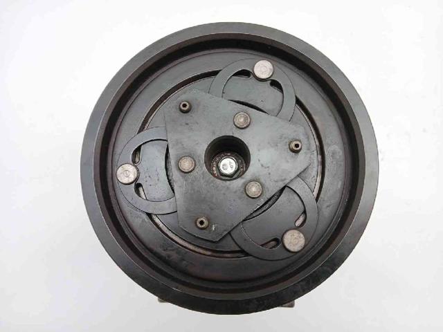 8201025121 RENAULT Compresor de aire acondicionado  comprar en Oviedo