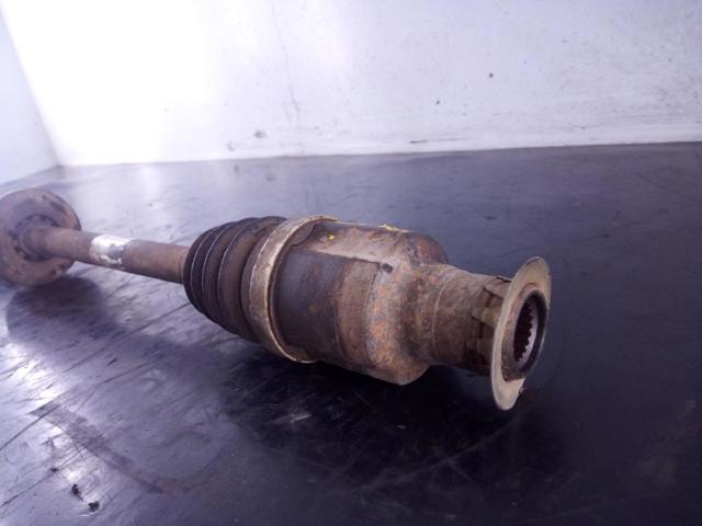 8201045819 RENAULT Semieje delantero derecho  comprar en Jaén