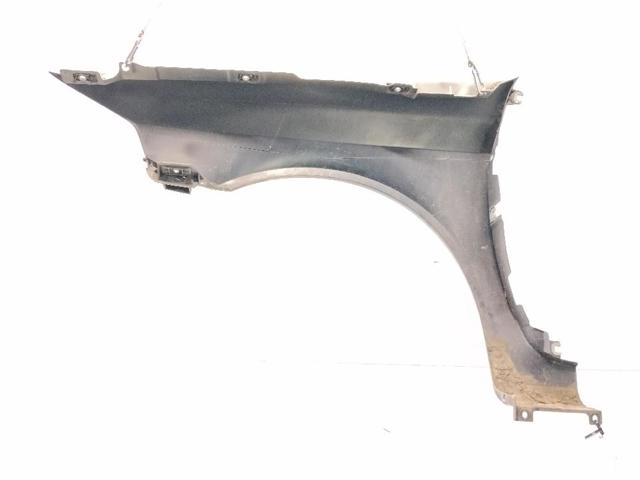 RENAULT 8201094795 Aleta  en stock Salamanca