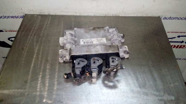 8201117953 RENAULT Unidad de control del motor (ECU)  disponible Alicante