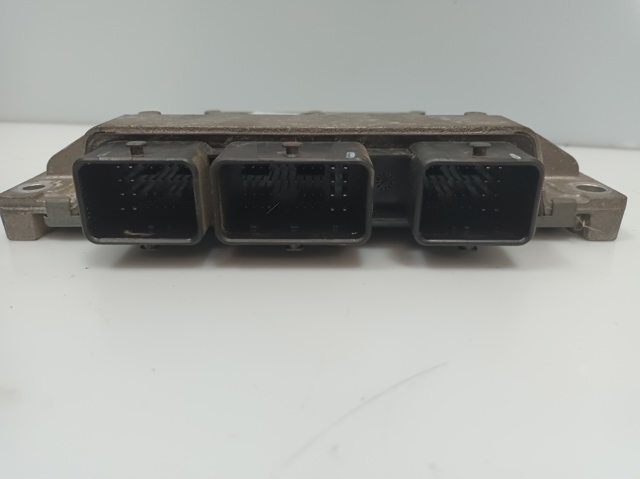 8201117953 Renault (RVI)