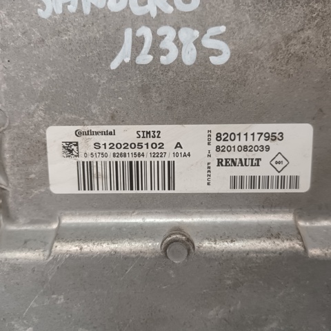 8201117953 Renault (RVI)