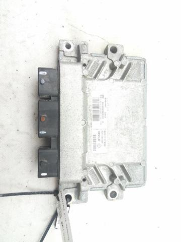 RENAULT 8201117953 Unidad de control del motor (ECU)  comprar en Albacete