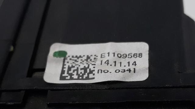 8201168008 RENAULT Conmutador derecho de la columna de dirección  disponible Vigo