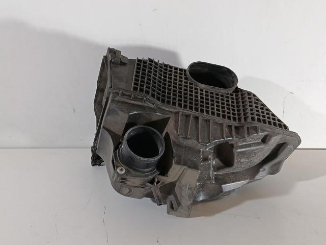 8201173592 RENAULT Caja del filtro de aire  comprar en Oviedo