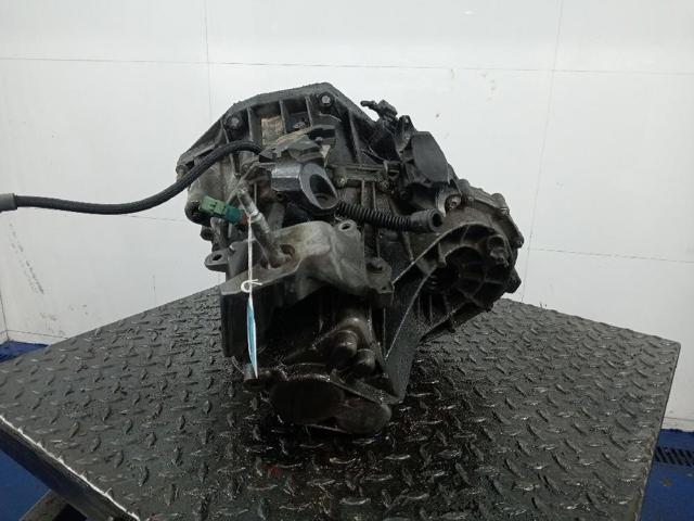8201184199 Renault (RVI)
