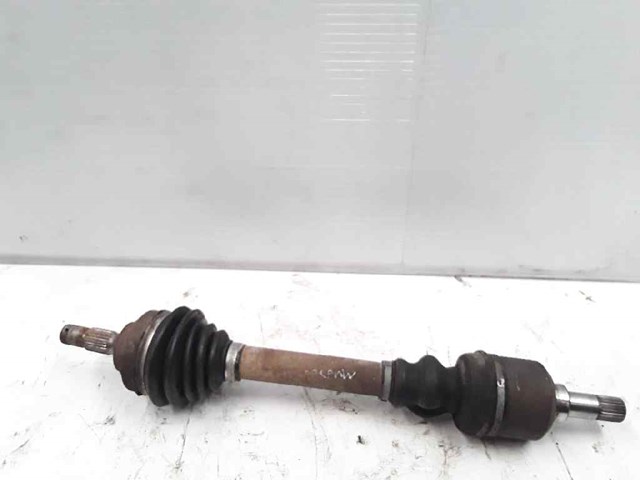 Árbol de transmisión delantero izquierdo 8201187935 Renault (RVI)