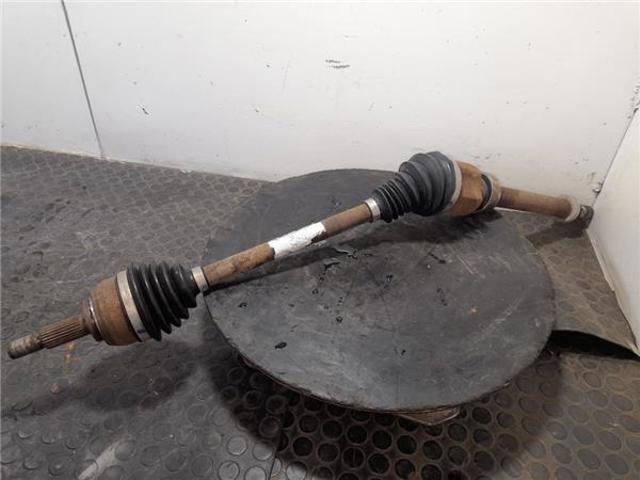 Árbol de transmisión delantero derecho 8201235167 RENAULT
