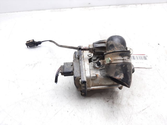 8201411538 Renault (RVI)