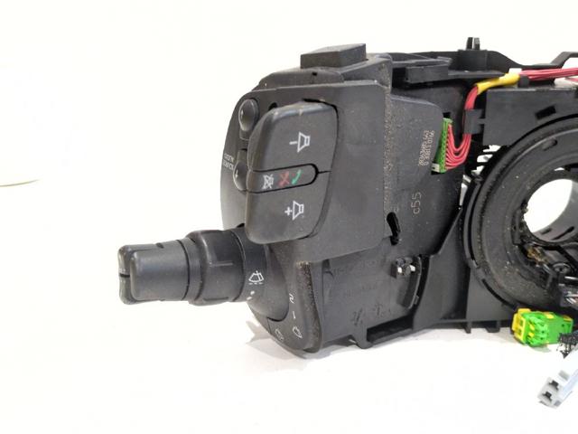 8201590627 RENAULT Conmutador en la columna de dirección, parte central  comprar en Lleida