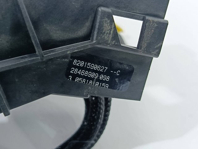 8201590627 Renault (RVI)