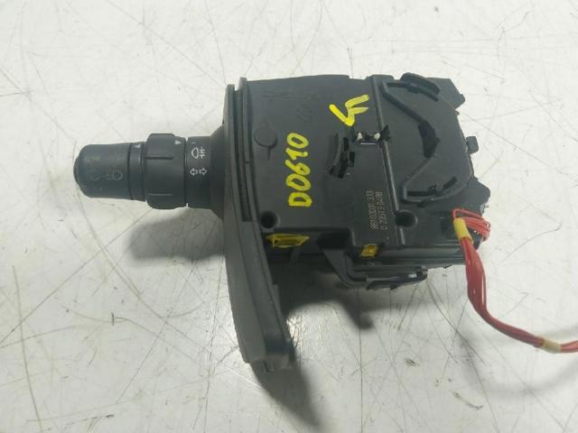 RENAULT 8201590638 Conmutador izquierdo de la columna de dirección  en stock Salamanca