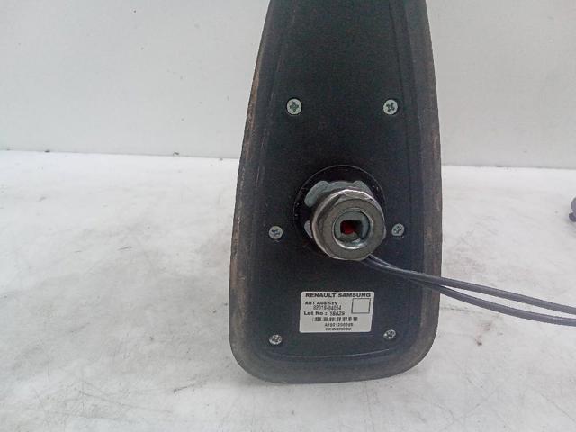 Antena 8201684054 Renault (RVI)