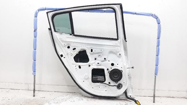 821003885R Puerta trasera izquierda  disponible Málaga