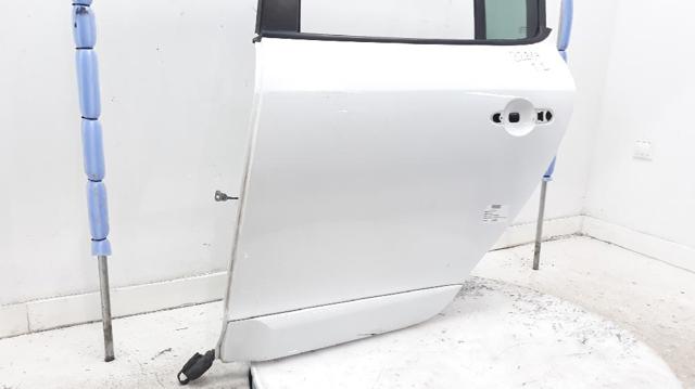821003885R Puerta trasera izquierda  comprar en Pontevedra