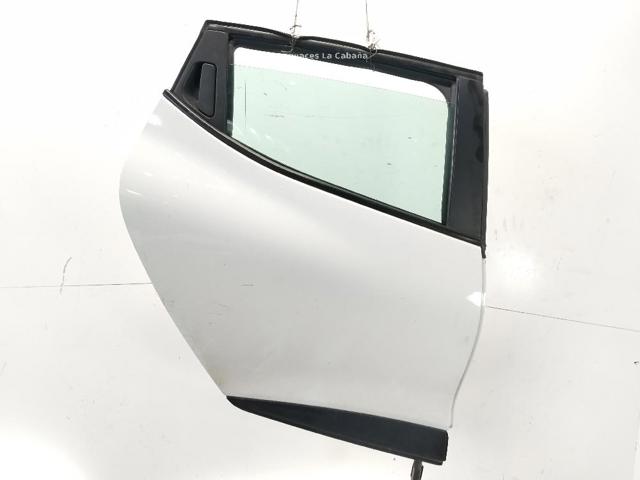 821008626R RENAULT Puerta trasera derecha  disponible Vigo
