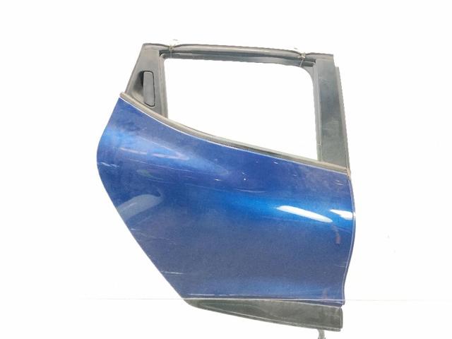 821008626R RENAULT Puerta trasera derecha  en stock Córdoba