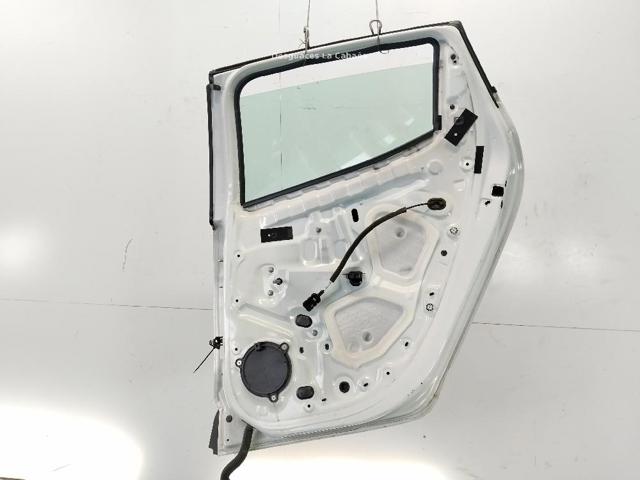 821008626R RENAULT Puerta trasera derecha  comprar en Lleida