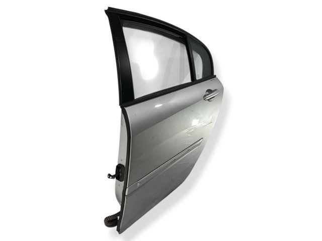RENAULT 821010023R Puerta trasera izquierda comprar Pamplona