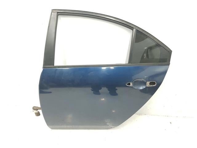 Puerta trasera izquierda 82101AV631 Nissan