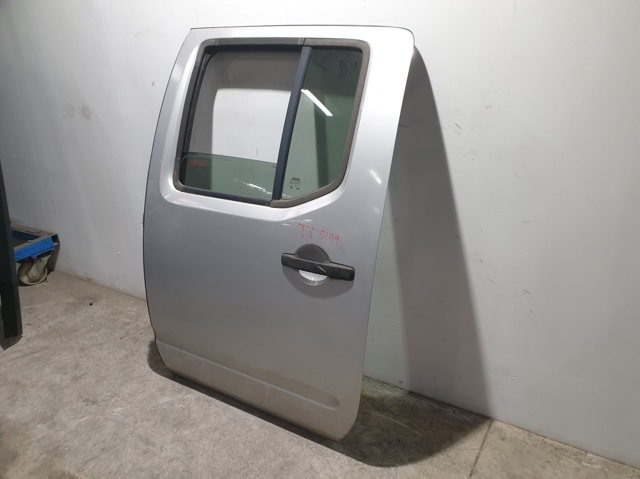 Puerta trasera izquierda 82101EB30J Nissan