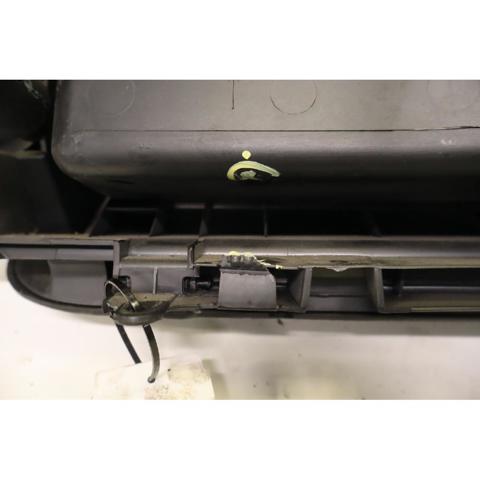 8218FF PEUGEOT Guantera  disponible Ourense