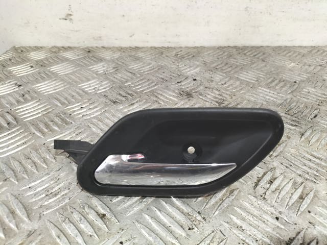 8226049 BMW