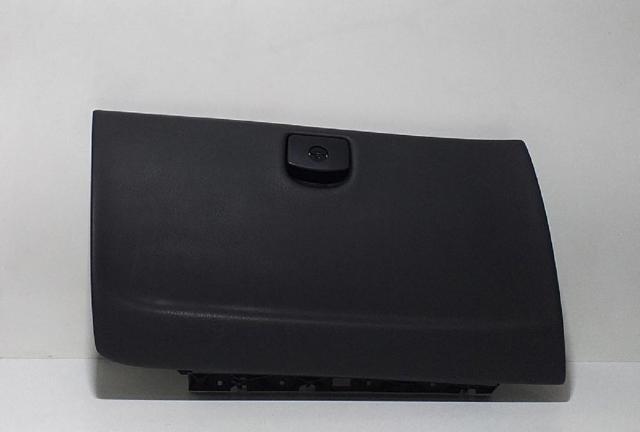 Guantera para Peugeot 407 6D