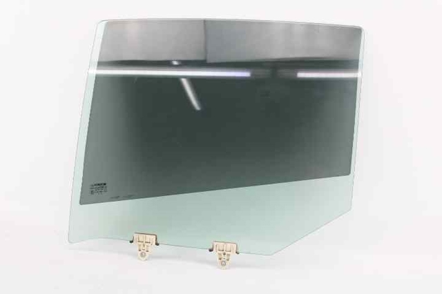 Luna lateral trasera izquierda 823010007R RENAULT