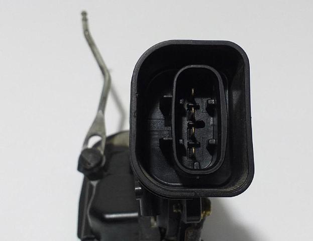 8230165D11000 Suzuki