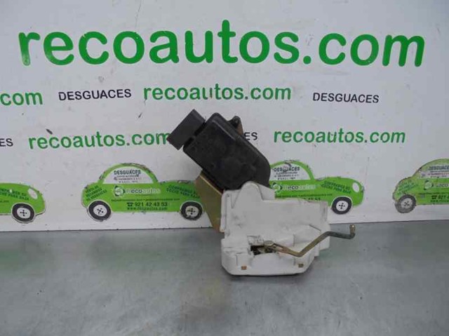 Cerradura de puerta trasera izquierda 8230286G00 Suzuki