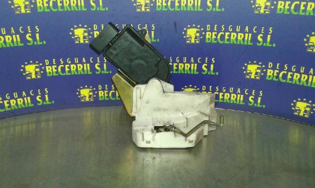 Cerradura de puerta trasera izquierda 8230286G00000 Suzuki