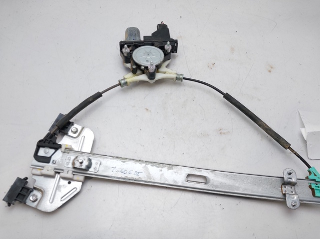 824011W020 HYUNDAI Mecanismo de elevalunas delantero izquierdo  en stock Huelva