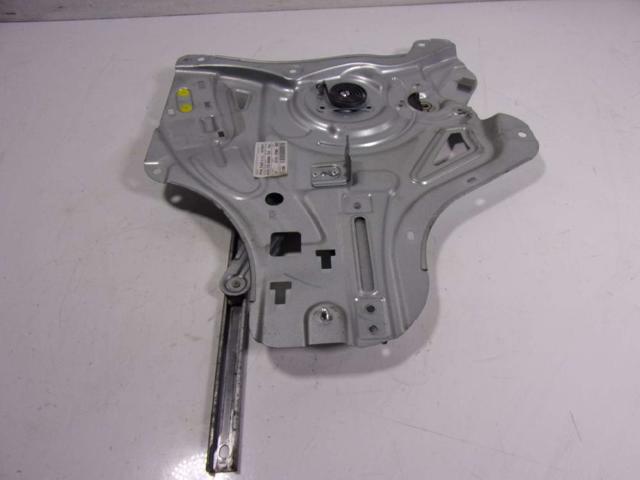 824012Y000 Hyundai/Kia