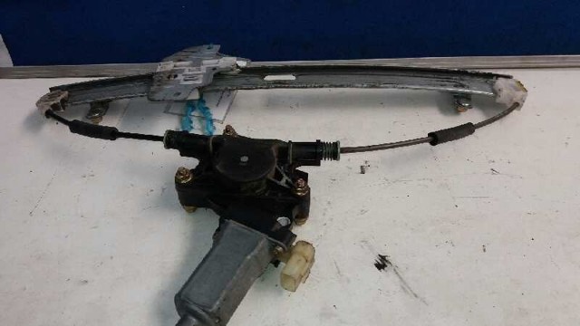 824021G010 Mecanismo de elevalunas de la puerta delantera derecha  comprar en Pontevedra