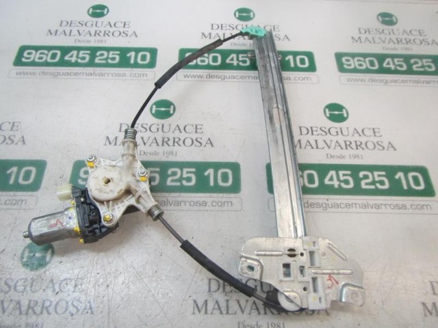 HYUNDAI 824021W010 Mecanismo de elevalunas delantero derecha  en stock Terrassa