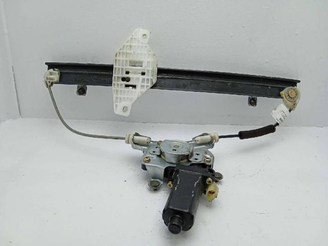 HYUNDAI 8240225000 Mecanismo de elevalunas de la puerta delantera derecha  disponible España