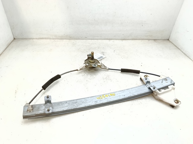 8240225000 Hyundai/Kia