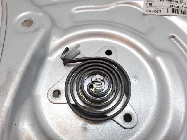 HYUNDAI 824022Y000 Mecanismo de elevalunas delantero derecha comprar Tarragona