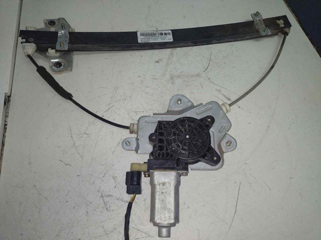 8240407010 HYUNDAI Mecanismo de elevalunas delantero derecha comprar Alcalá