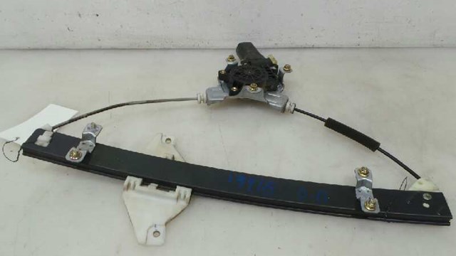 8240425010 HYUNDAI Mecanismo de elevalunas delantero derecha comprar Madrid