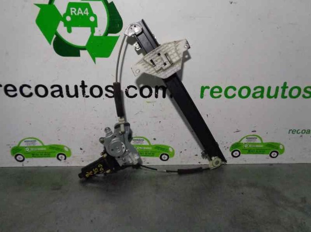 8240438011 Hyundai/Kia
