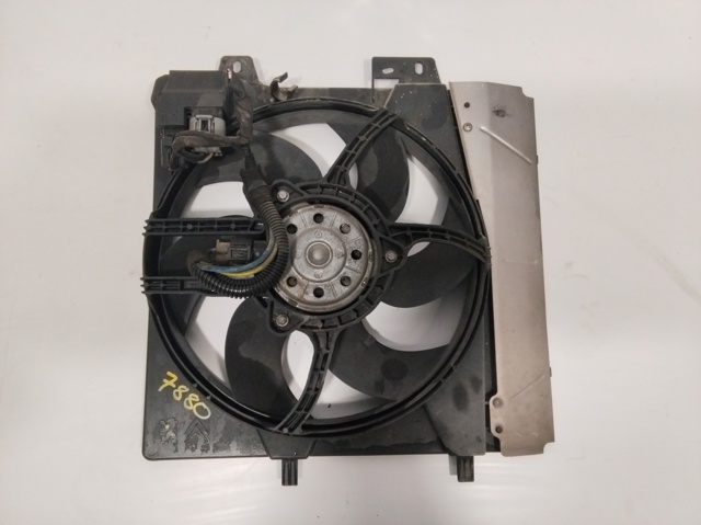 8240503FR PEUGEOT Difusor del radiador de refrigeración con motor y hélice  comprar en Jaén