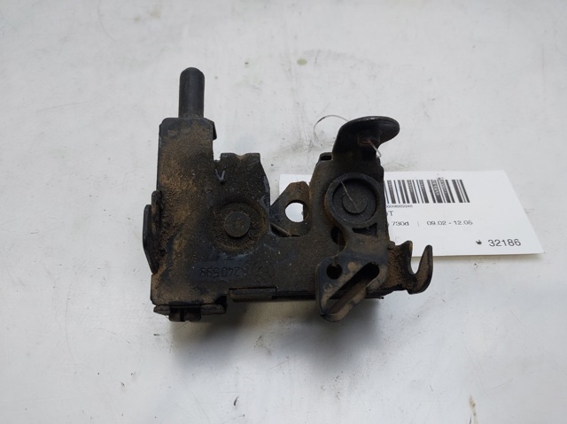 8240599 BMW