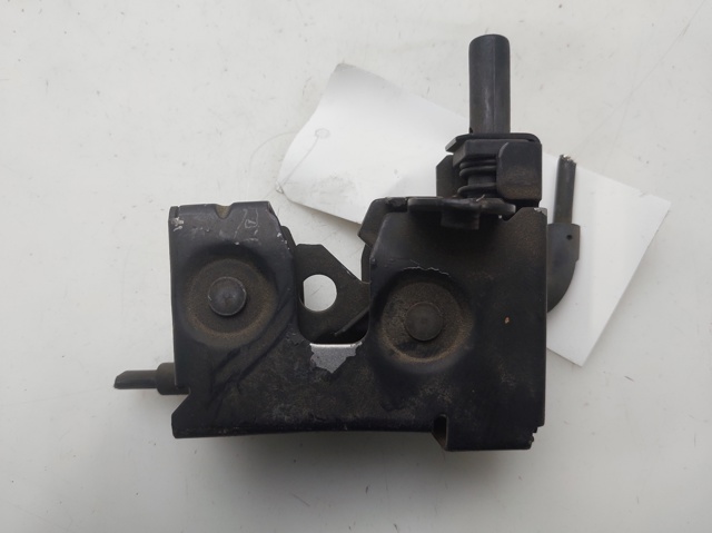 8240599 BMW