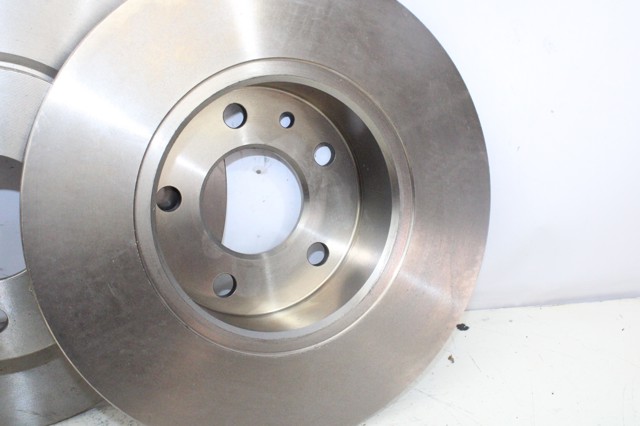 Disco de freno trasero Alfa Romeo 147 937