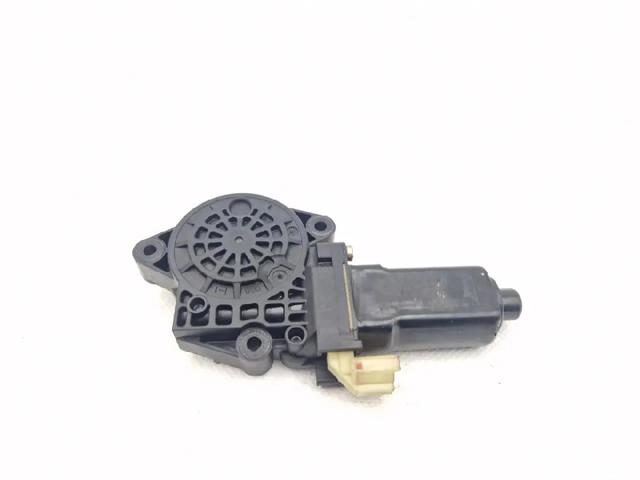 HYUNDAI 824502E000 Motor del elevalunas de la puerta delantera izquierda  disponible Valladolid