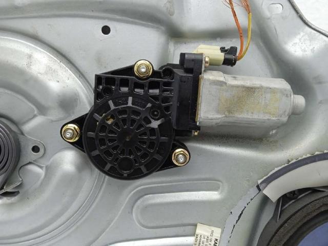 824502F000 HYUNDAI Motor del elevalunas de la puerta delantera izquierda  comprar en Jaén